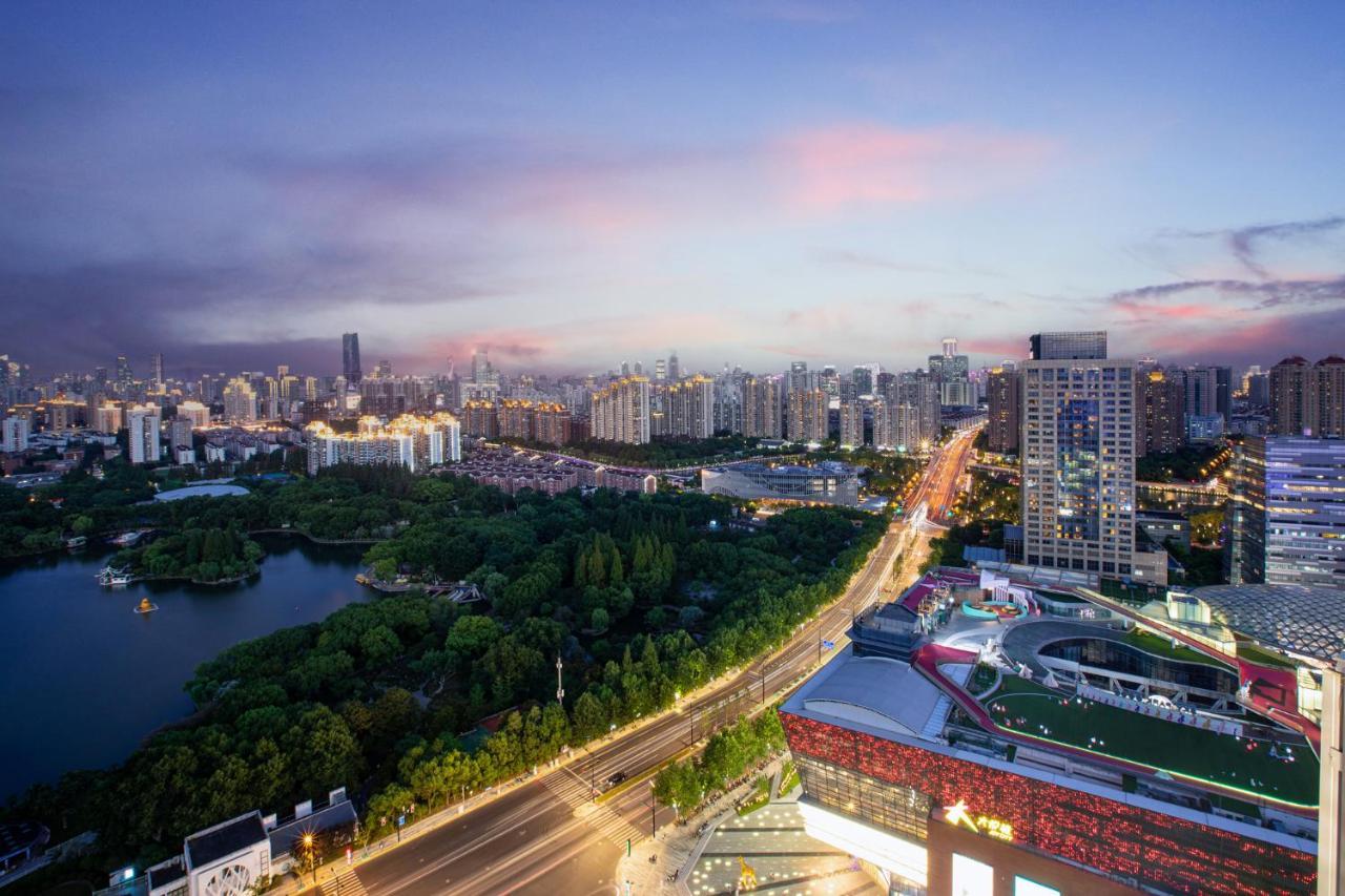 Hotel Hualuxe Changfeng Park