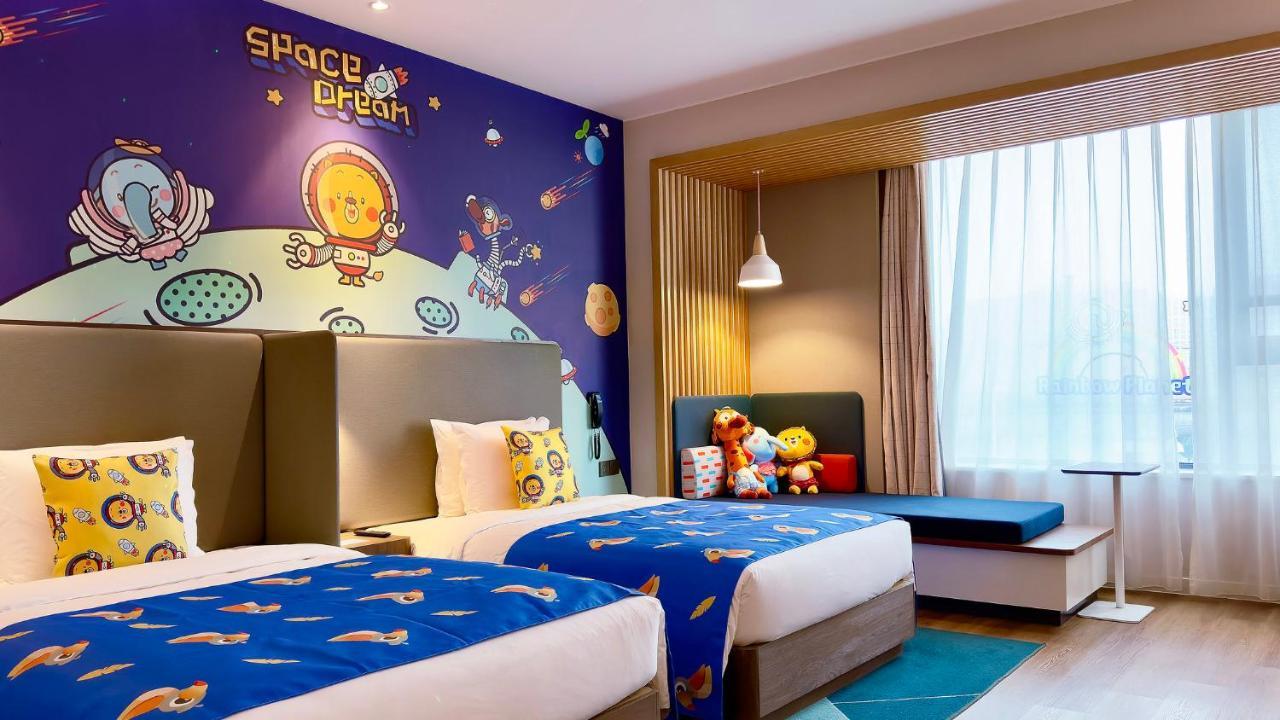 Express Kangqiao By Ihg 4* Shanghai
