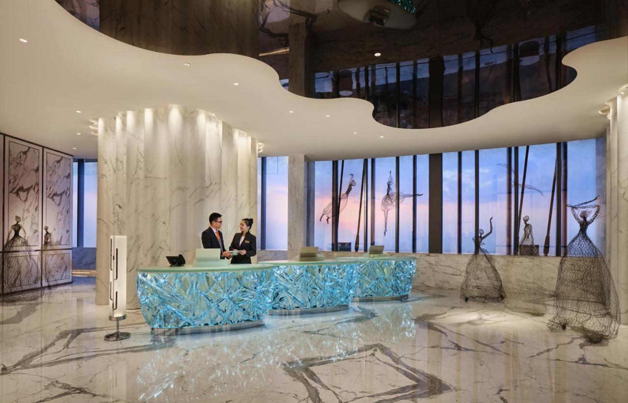 J Hotel, Tower - Above Else, Overlooking The Bund 5*