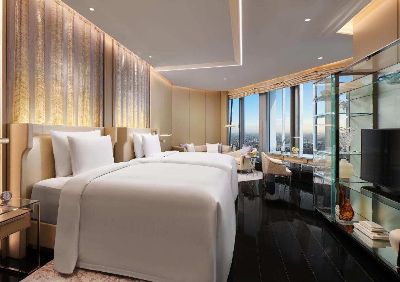 J Hotel, Tower - Above Else, Overlooking The Bund Hotel Shanghai