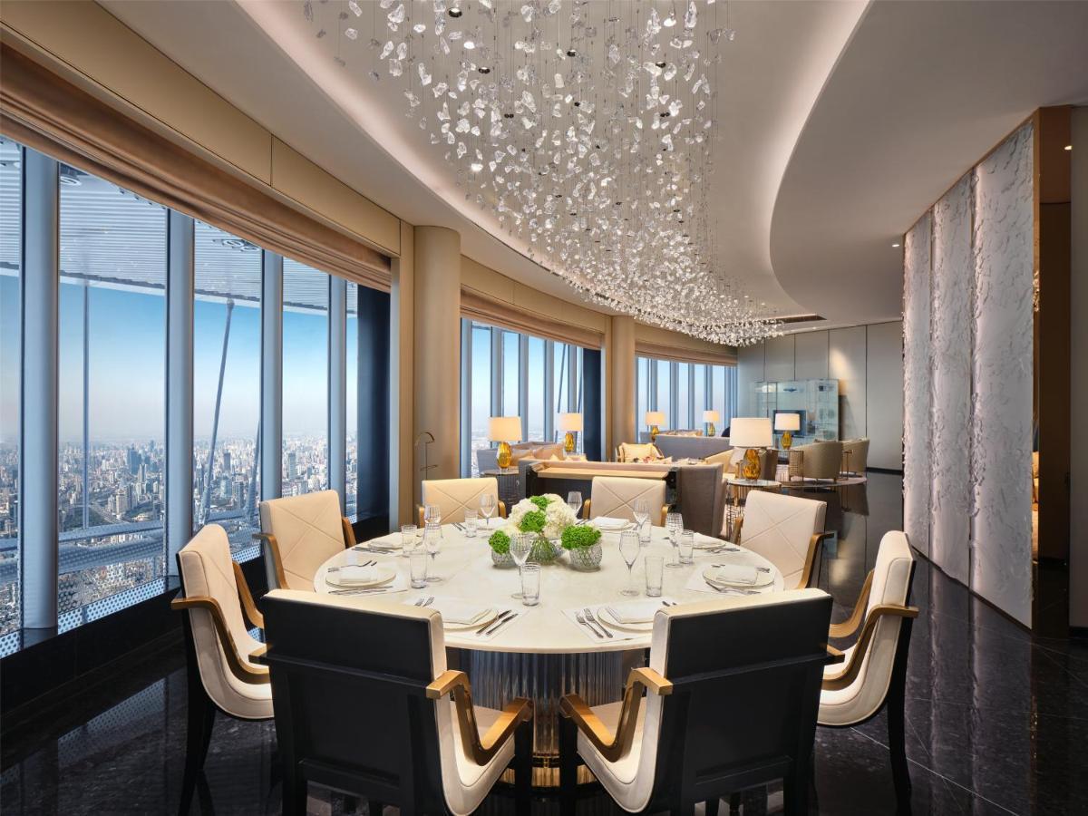 Otel J Hotel, Tower - Above Else, Overlooking The Bund