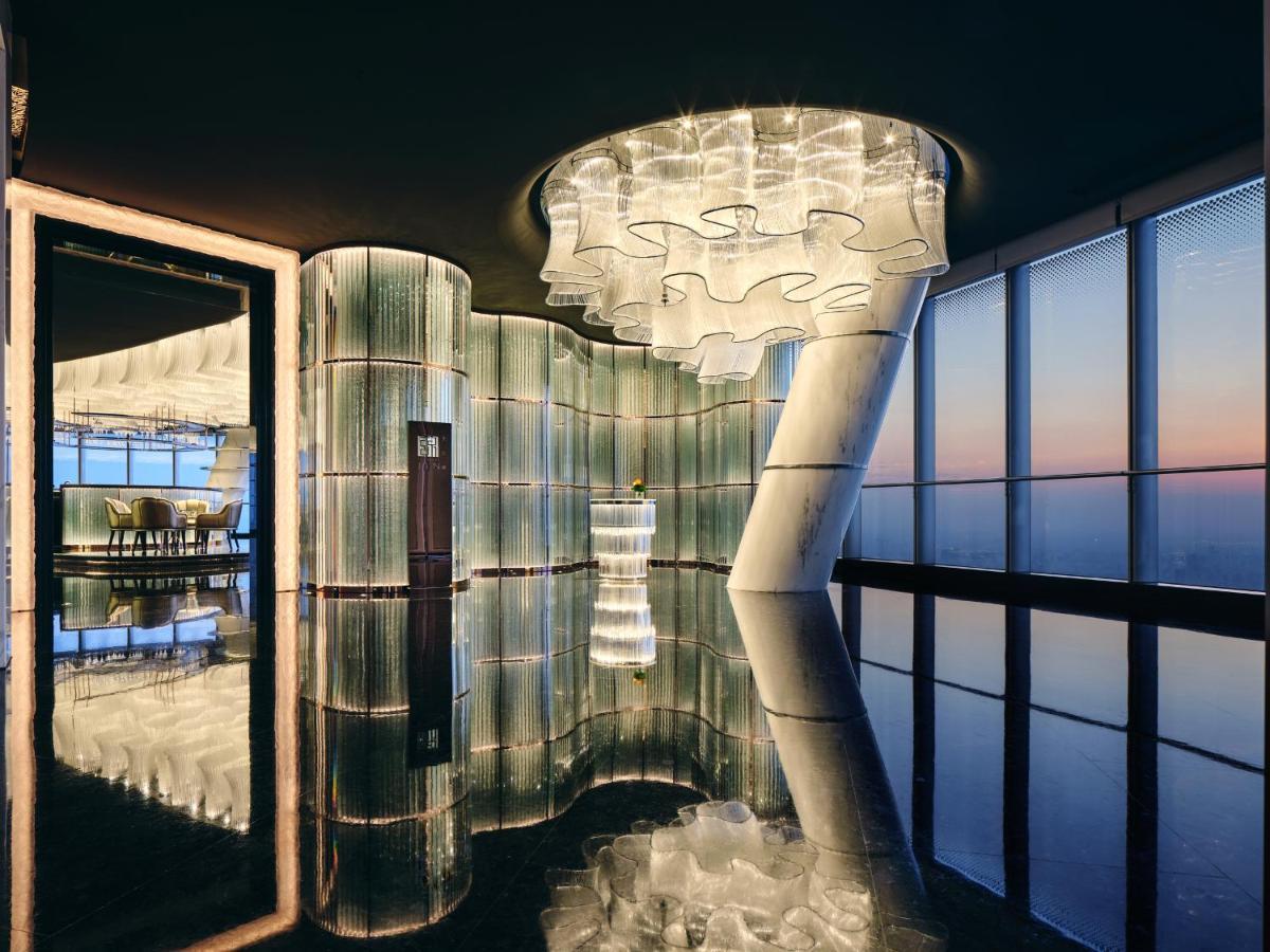 J Hotel, Tower - Above Else, Overlooking The Bund 5*