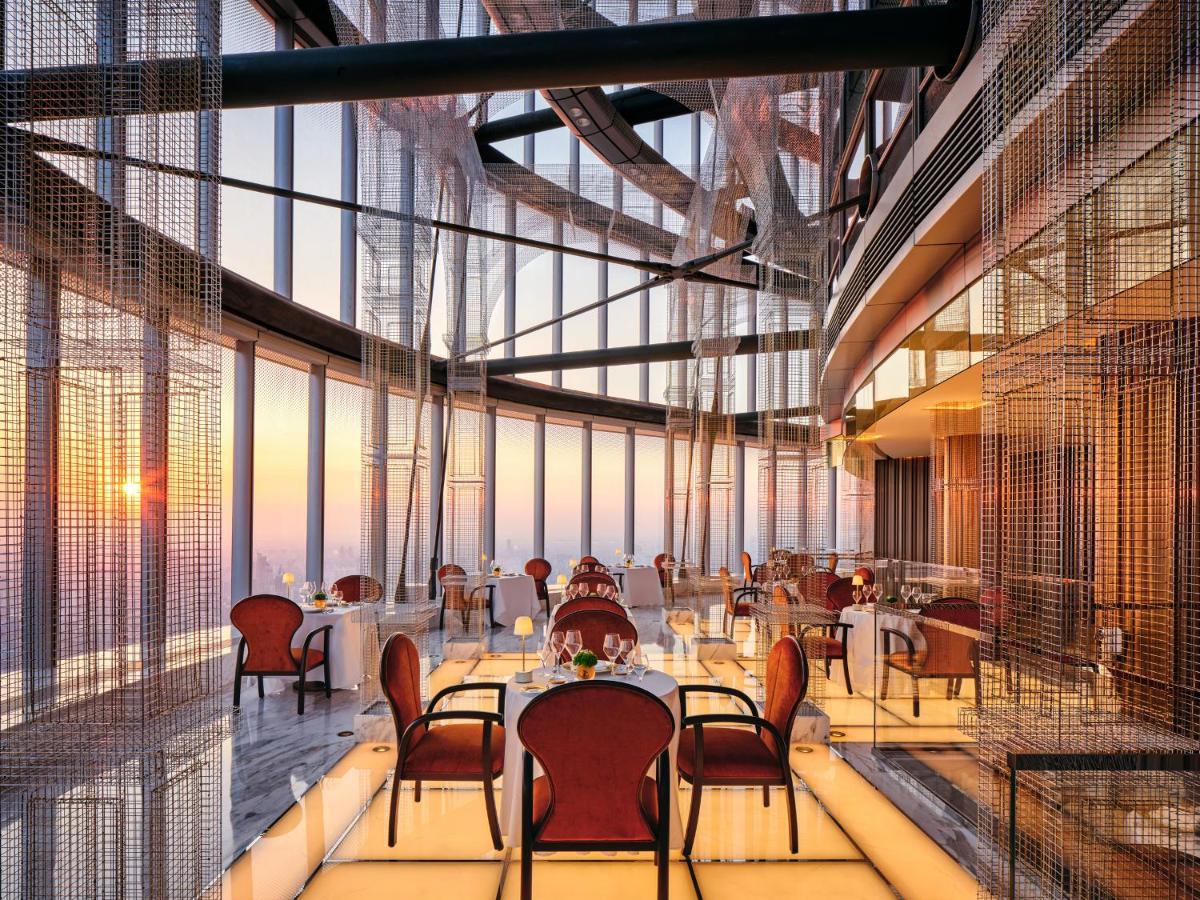 J Hotel, Tower - Above Else, Overlooking The Bund 5* Shanghai
