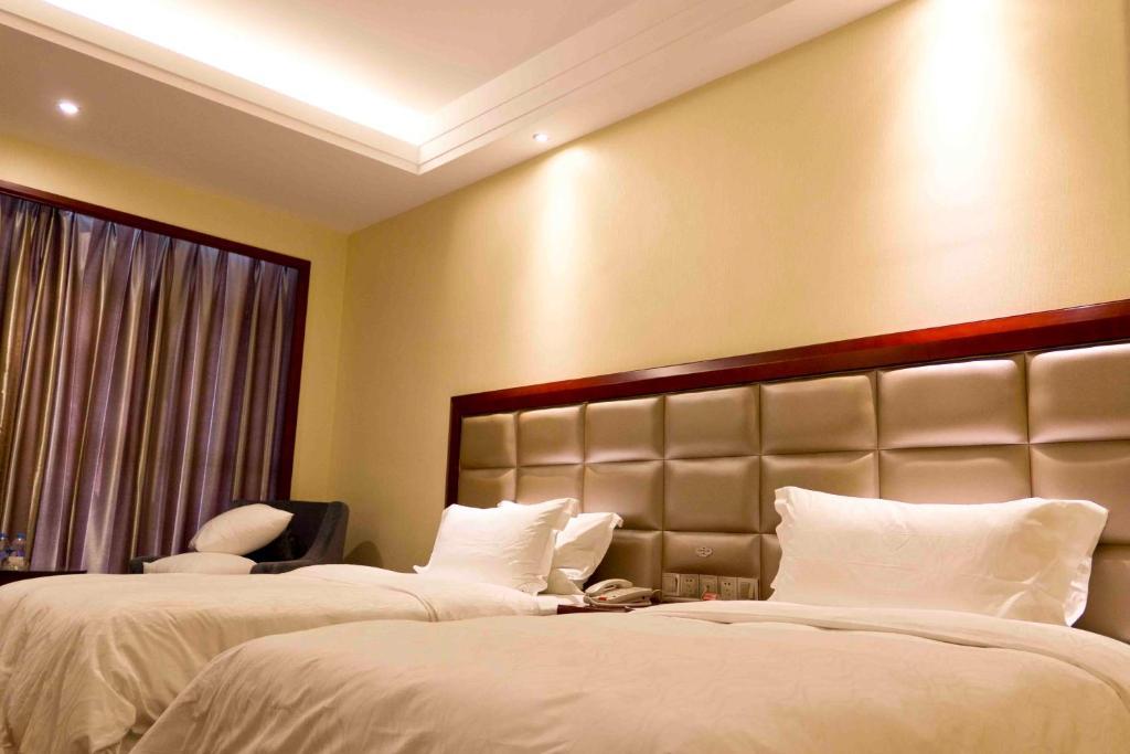 Jinfeng International Hotel Shanghai