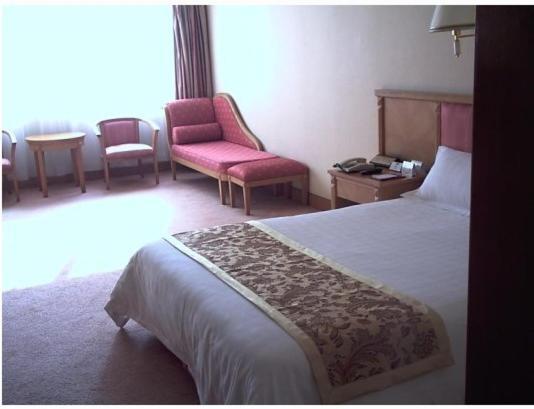 Hong Ye Hotel 3*