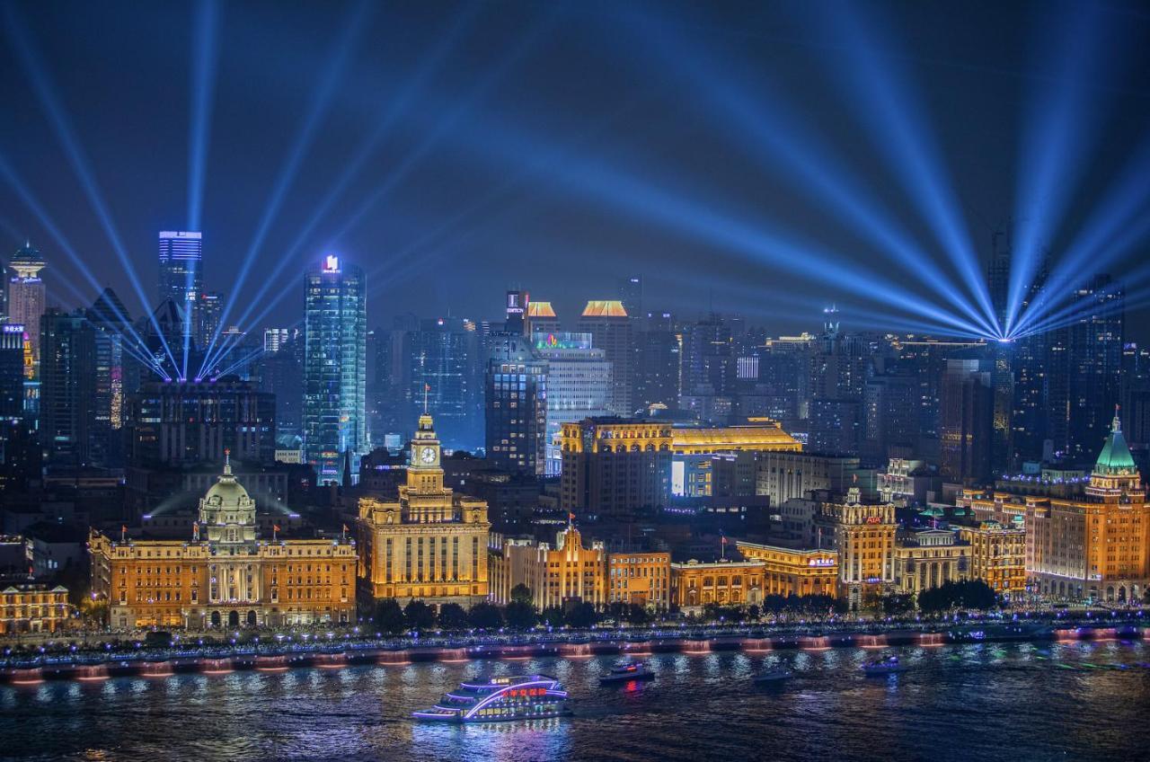 Pudong Shangri-la, Hotel 5*