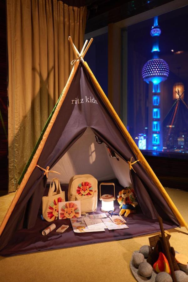The Ritz-carlton Shanghai, Pudong Hotel