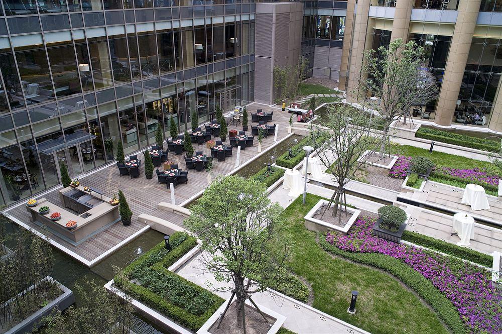 Sheraton Grand Pudong & Residences Hotel 5*