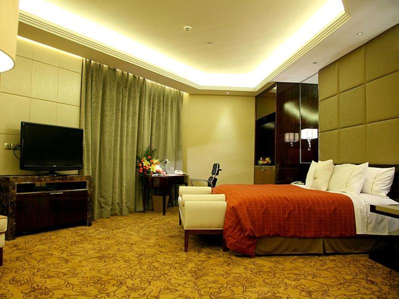 Starway Premier Expo Site 4* Shanghái