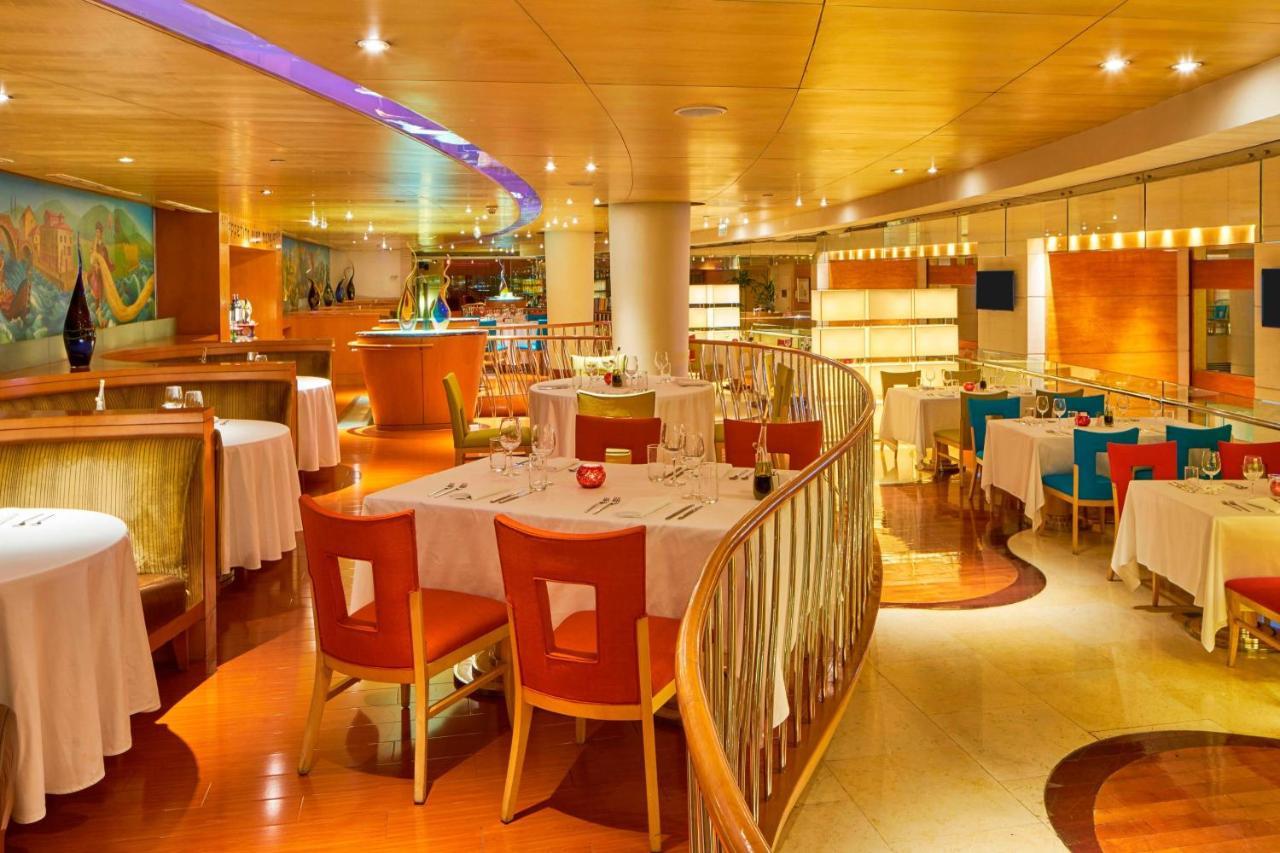 The Westin Bund Center, Otel 5*