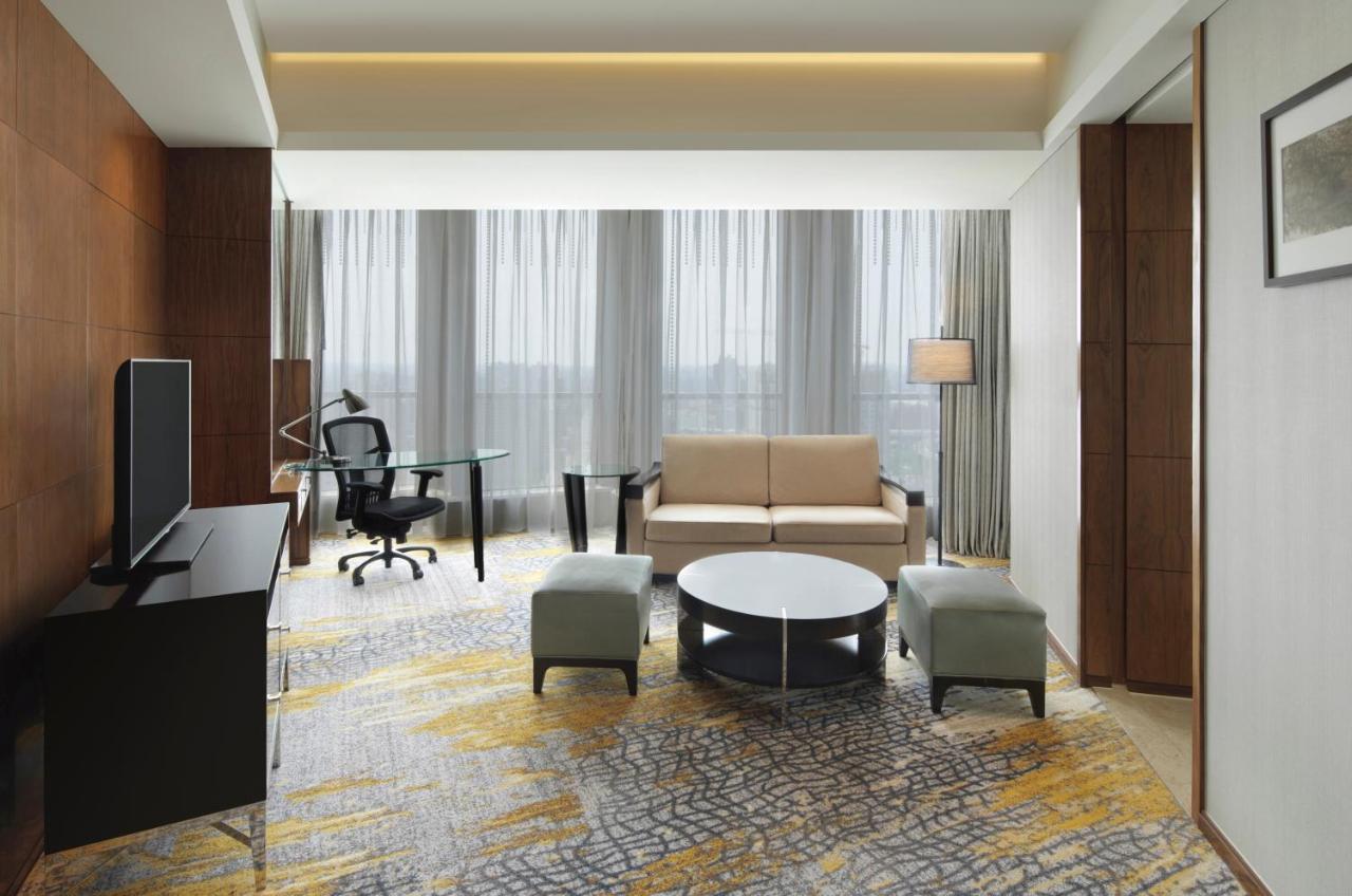 Sheraton Grand Pudong & Residences Hotel Shanghai