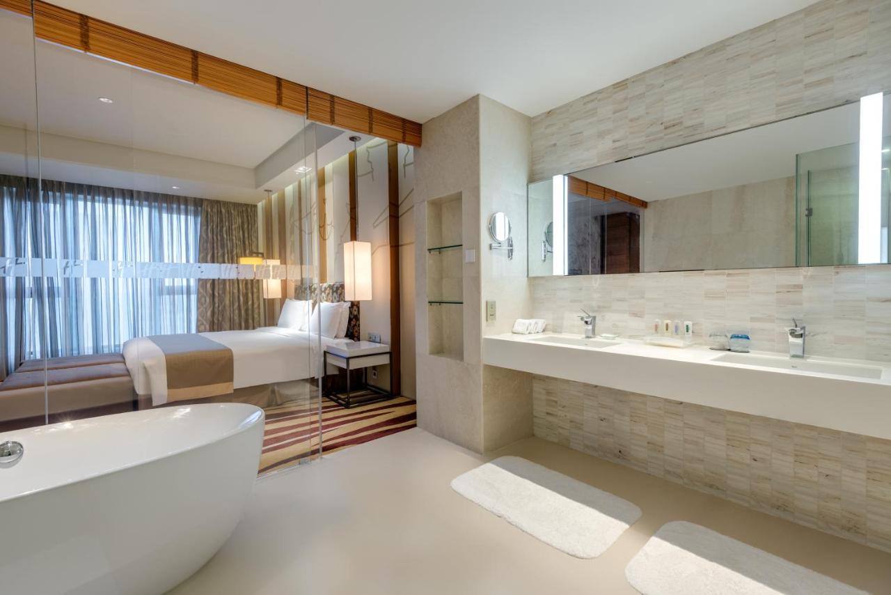 Hongqiao By Ihg Otel Şanghay