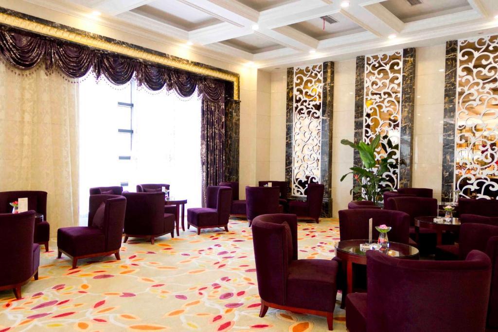 Jinfeng International Hotel Shanghai