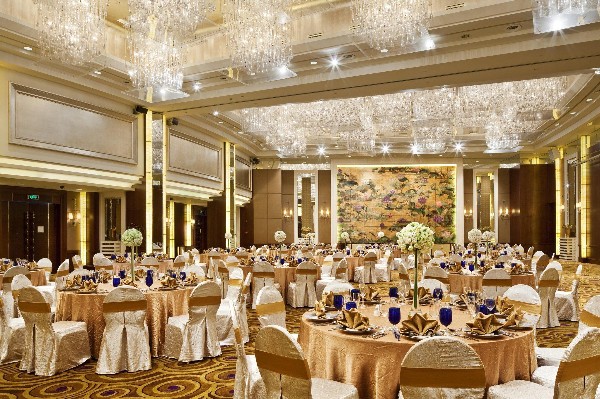 Crowne Plaza Fudan By Ihg 5*