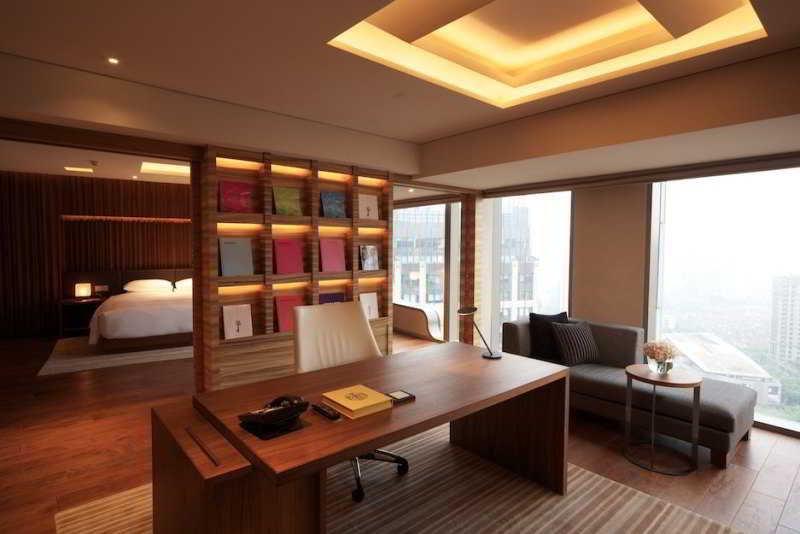 Andaz Xintiandi, Shanghai, By Hyatt 5*