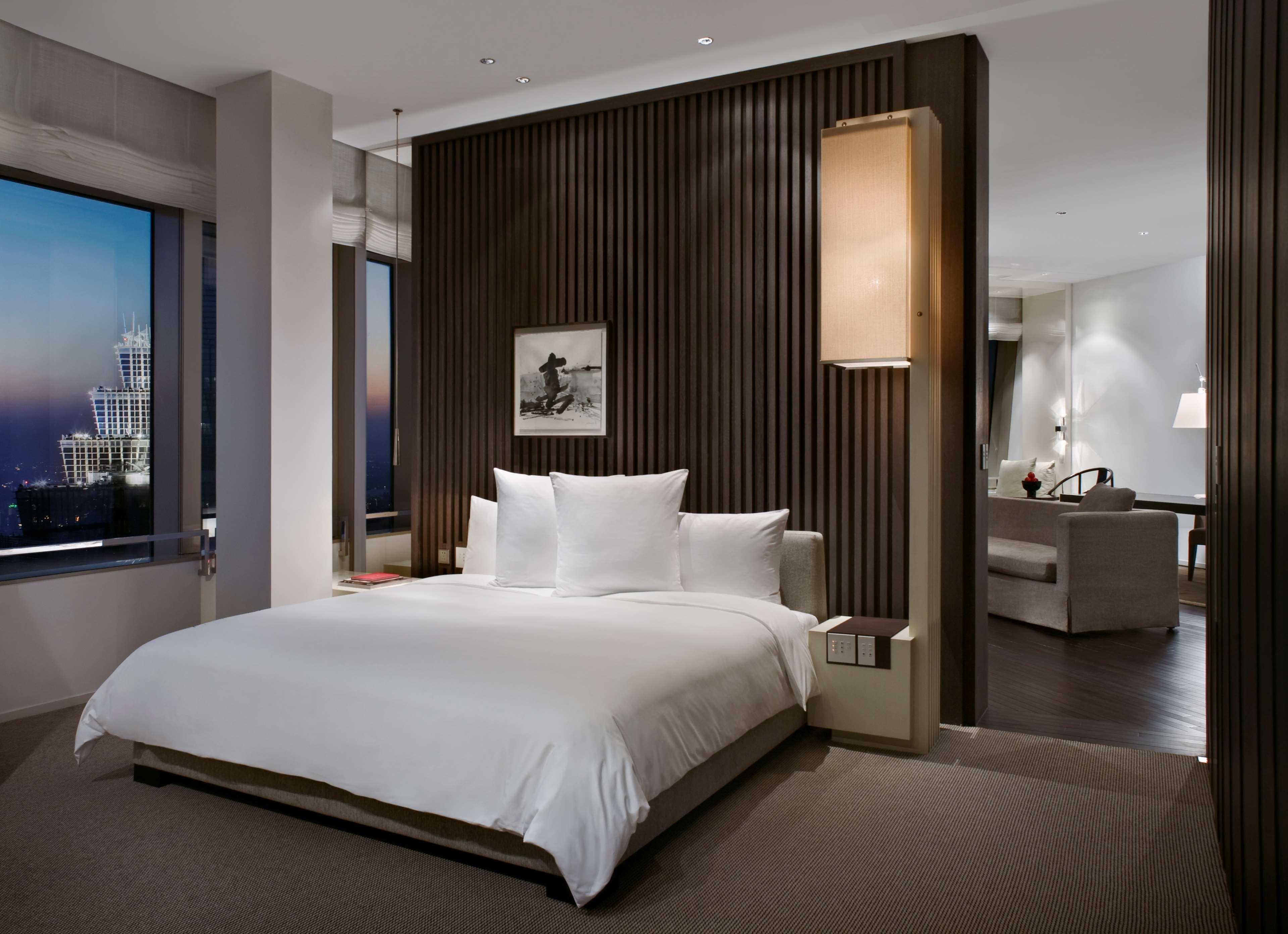 Khách sạn Park Hyatt