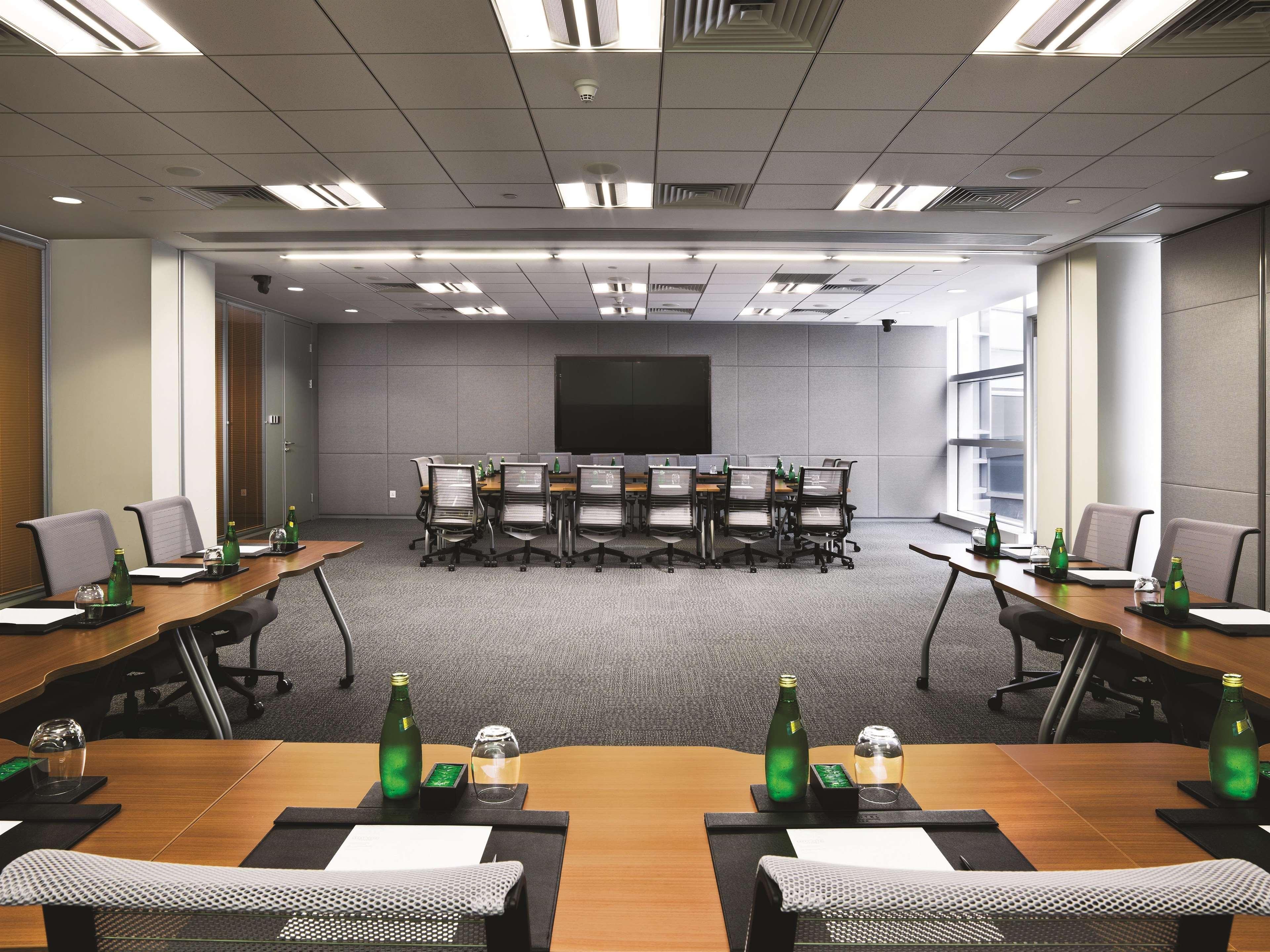 Kerry Pudong, - Indoor Connecting To New International Expo Centre 5*