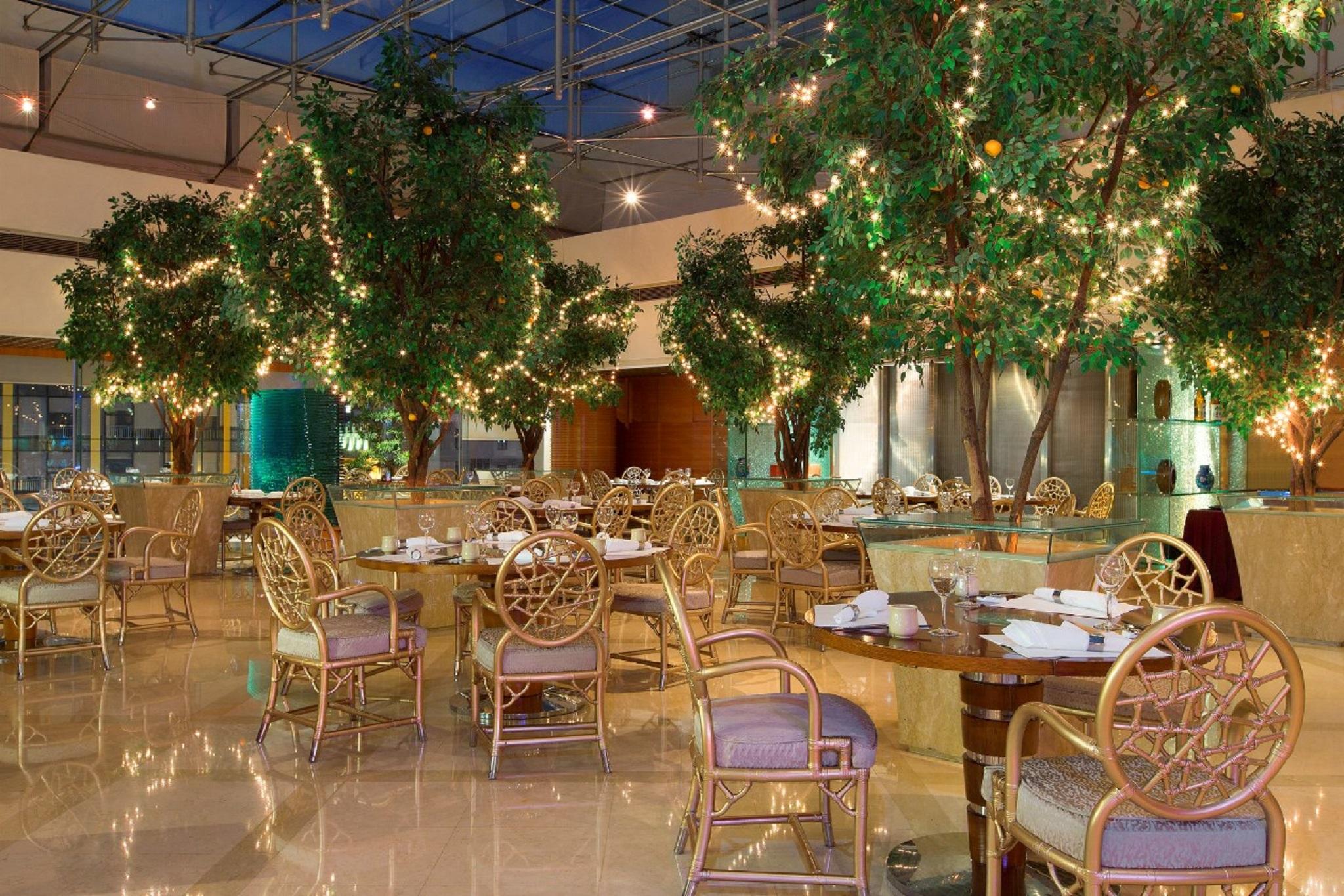 The Westin Bund Center, Hotel 5*