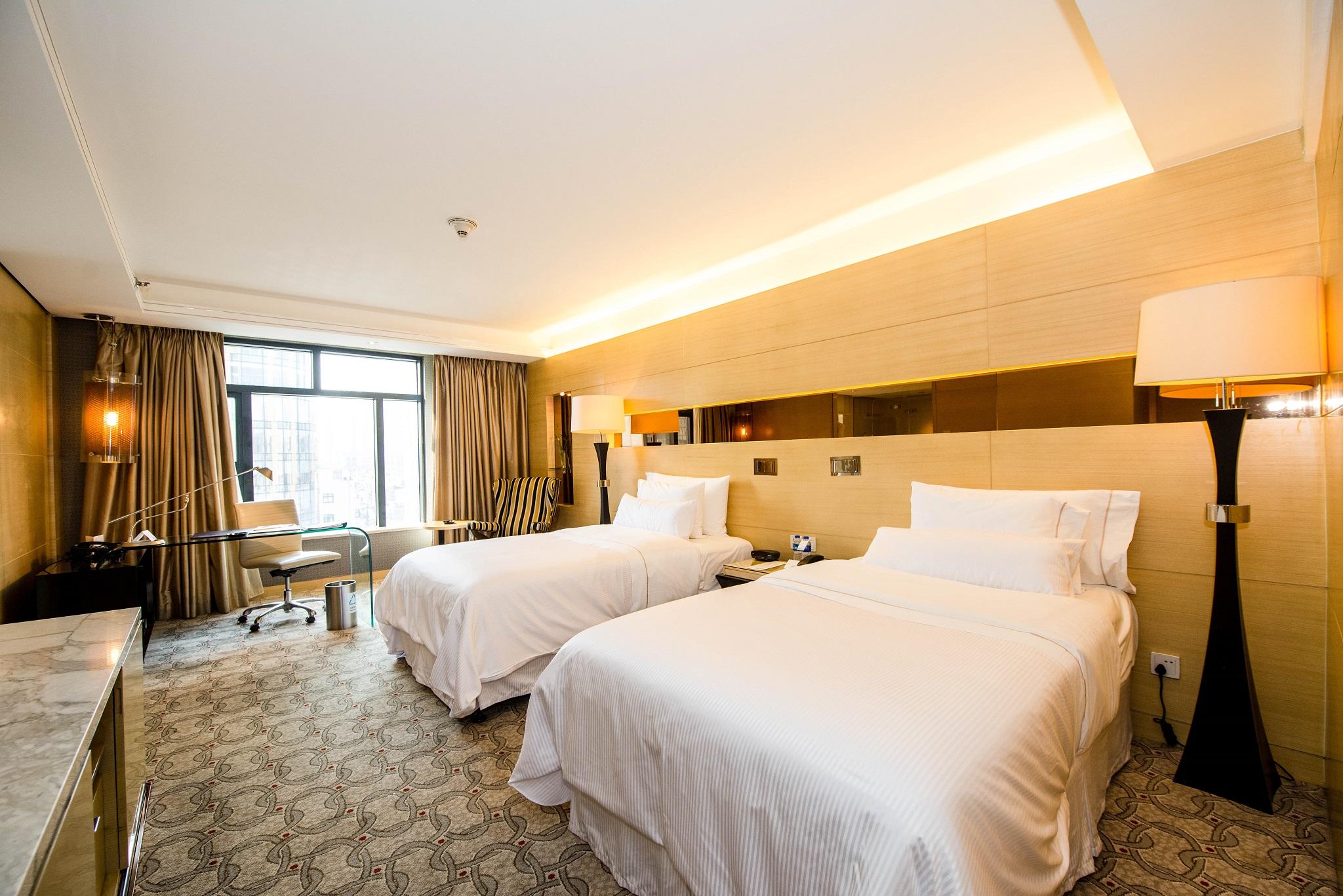 The Westin Bund Center, Otel 5*