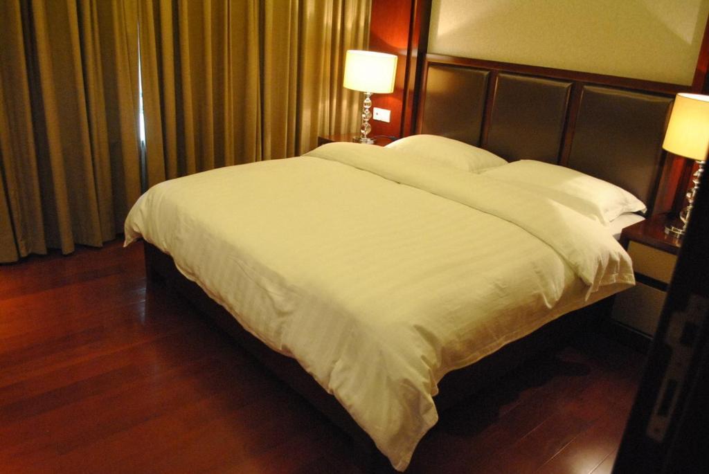 Apartment Ziyuan Service
