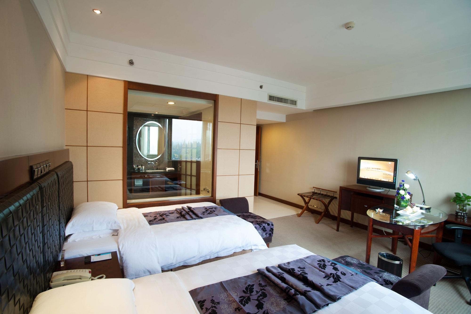 Hotel Grand Skylight Gardens Bai Se Road 4*