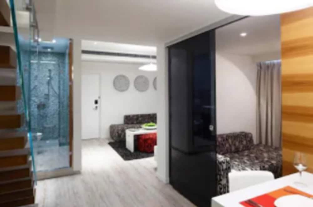 Modena By Fraser Putuo Aparthotel