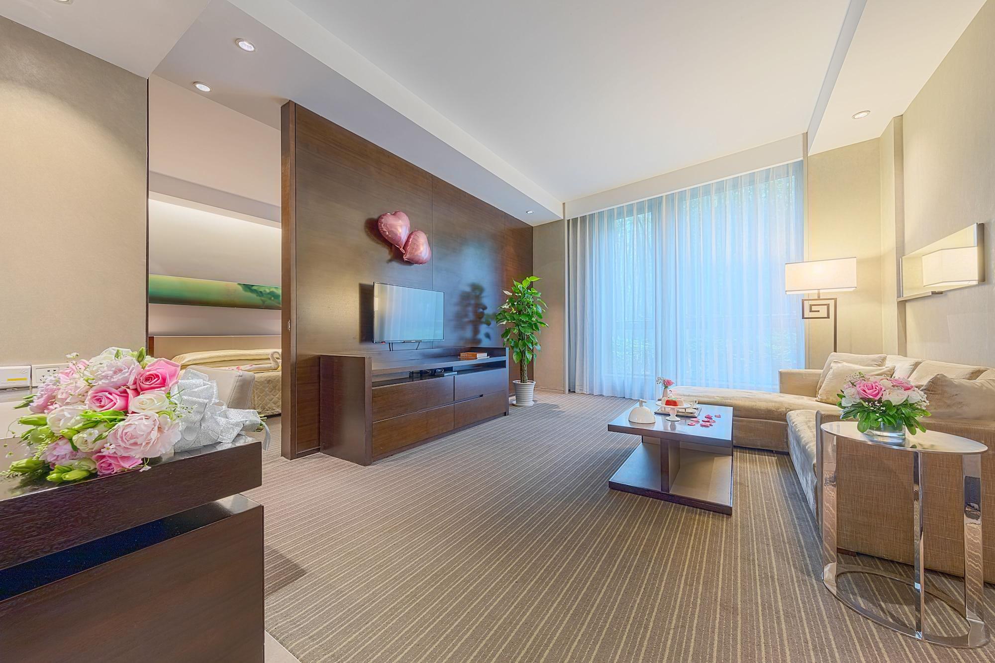 Zhangjiang Parkyard - Free Shuttle Bus From The New International Expo Center During The Exhibition Hotel 5*