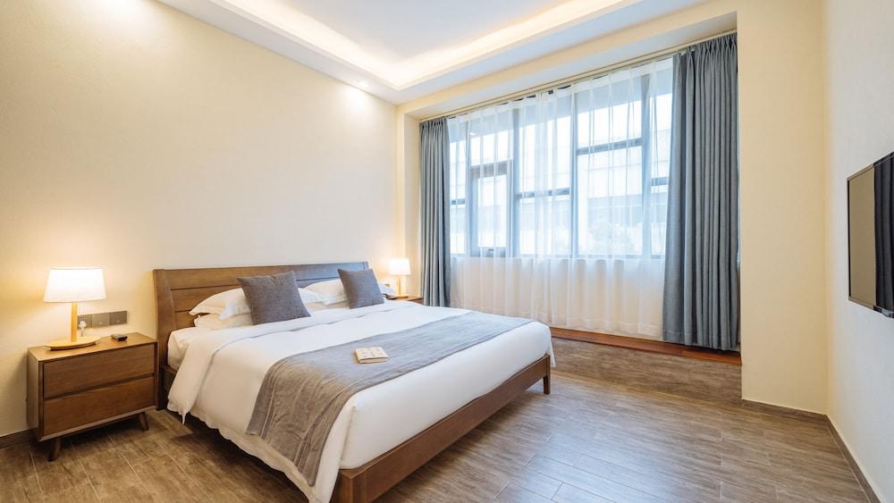 Ramada Encore By Wyndham Pudong Airport 3*