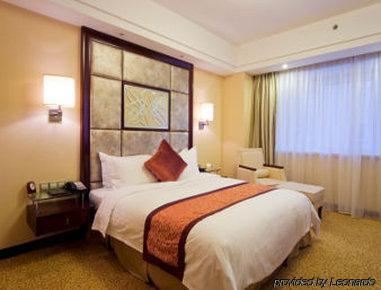 Hotel Atour S Sun Moon Light Dapu Bridge,