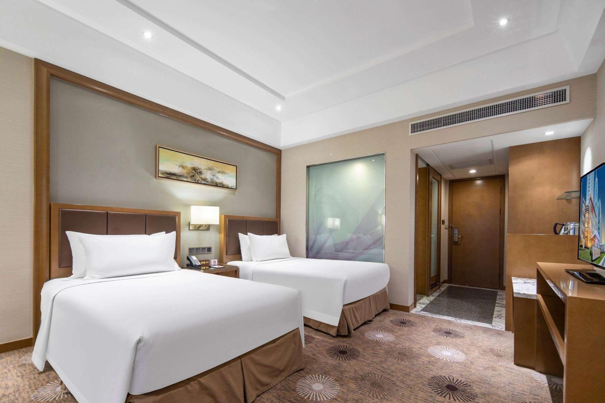 Hotel Ramada Plaza Pudong