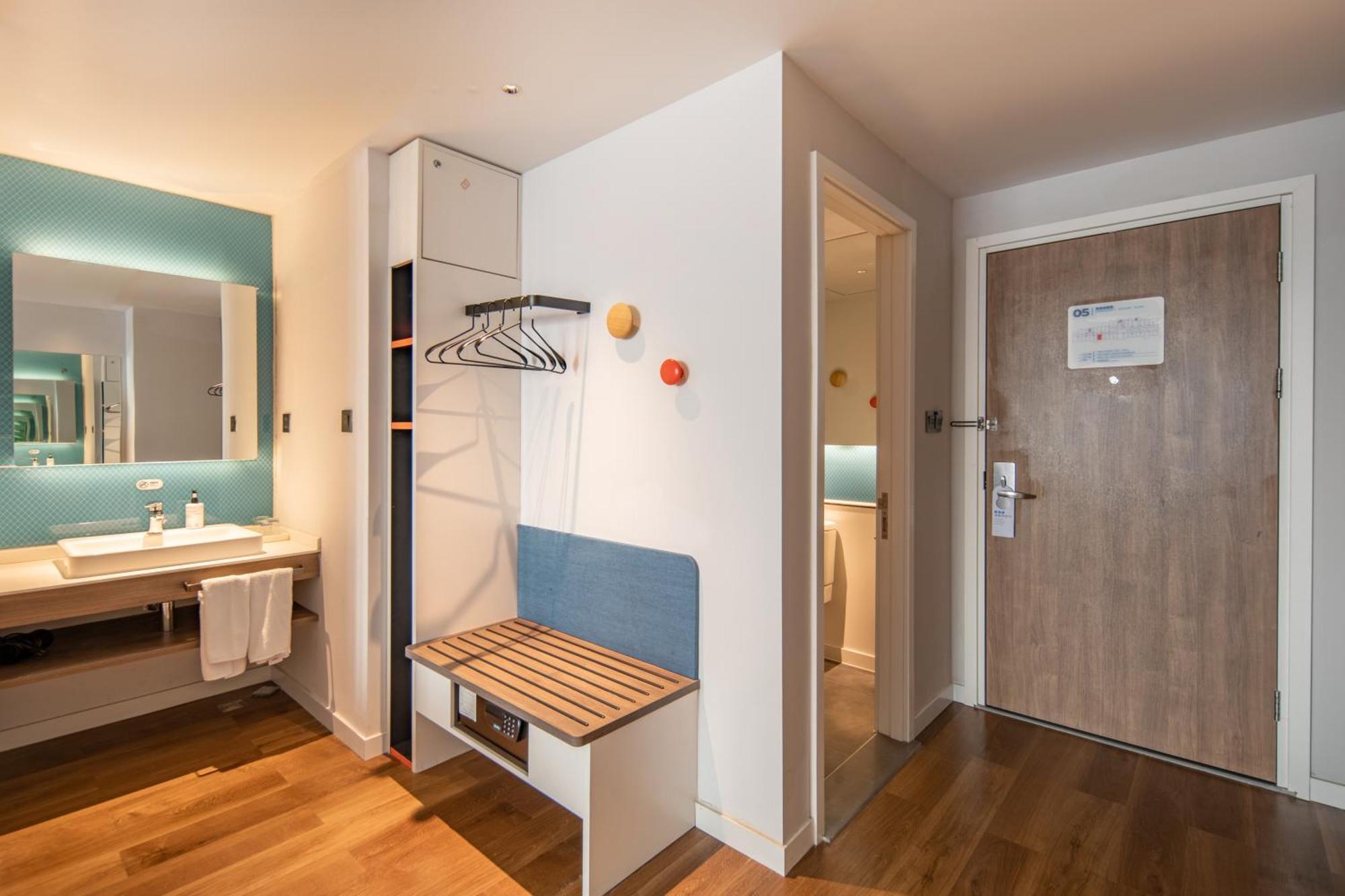 Hotel Express Jiading New By Ihg