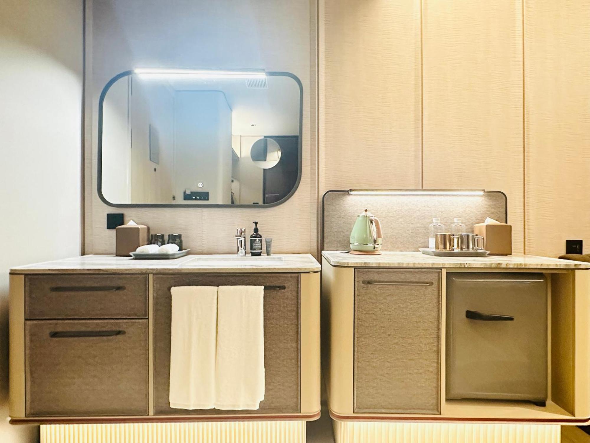 Intercityhotel Hongqiao Airport - Free Minibar For First Night Shanghai