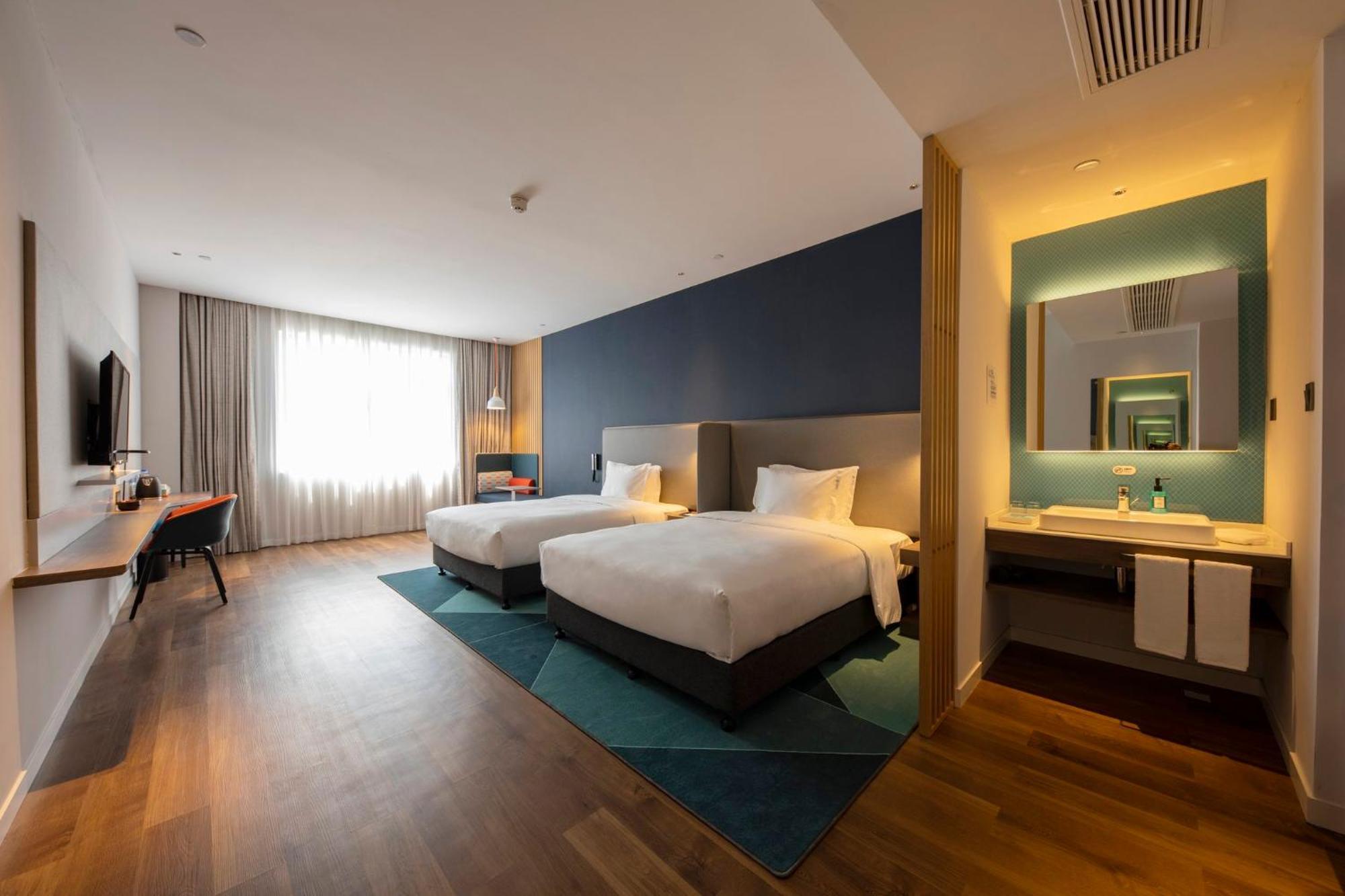 Hotel Express Jiading New By Ihg