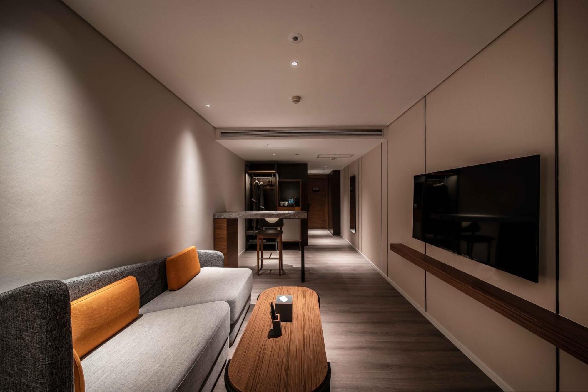 Urcove By Hyatt Lujiazui Expo Center 4*