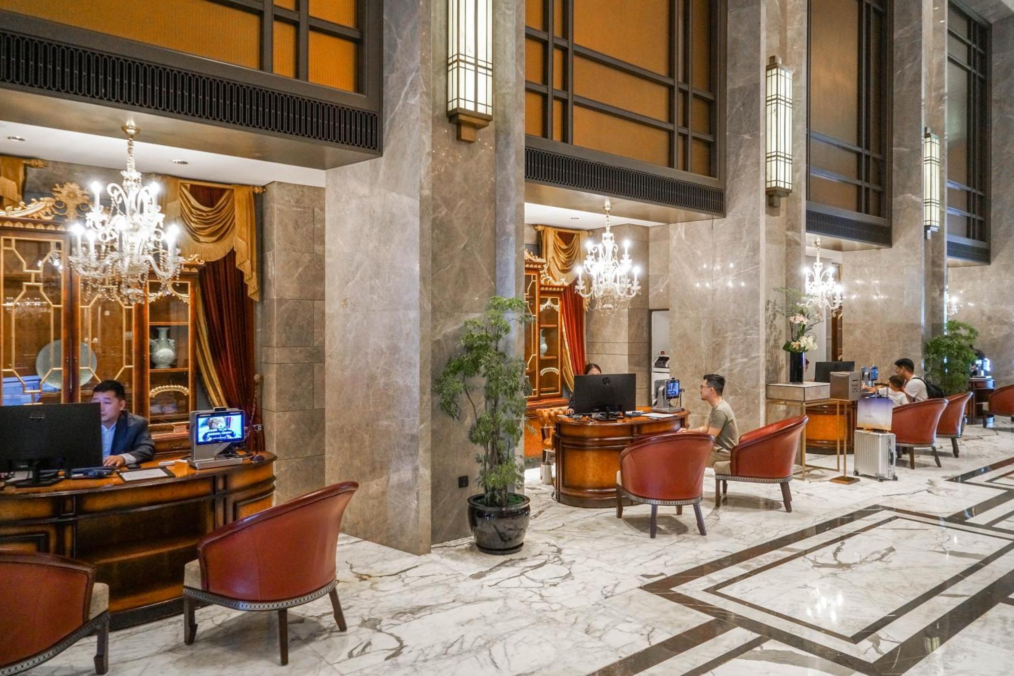 The St. Regis Jingan Shanghai