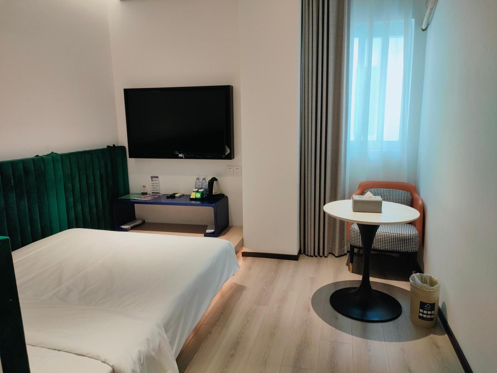 Ange - Next To Longyang Road Subway Station, Near New Internatonal Expo Center Hotel Shanghai