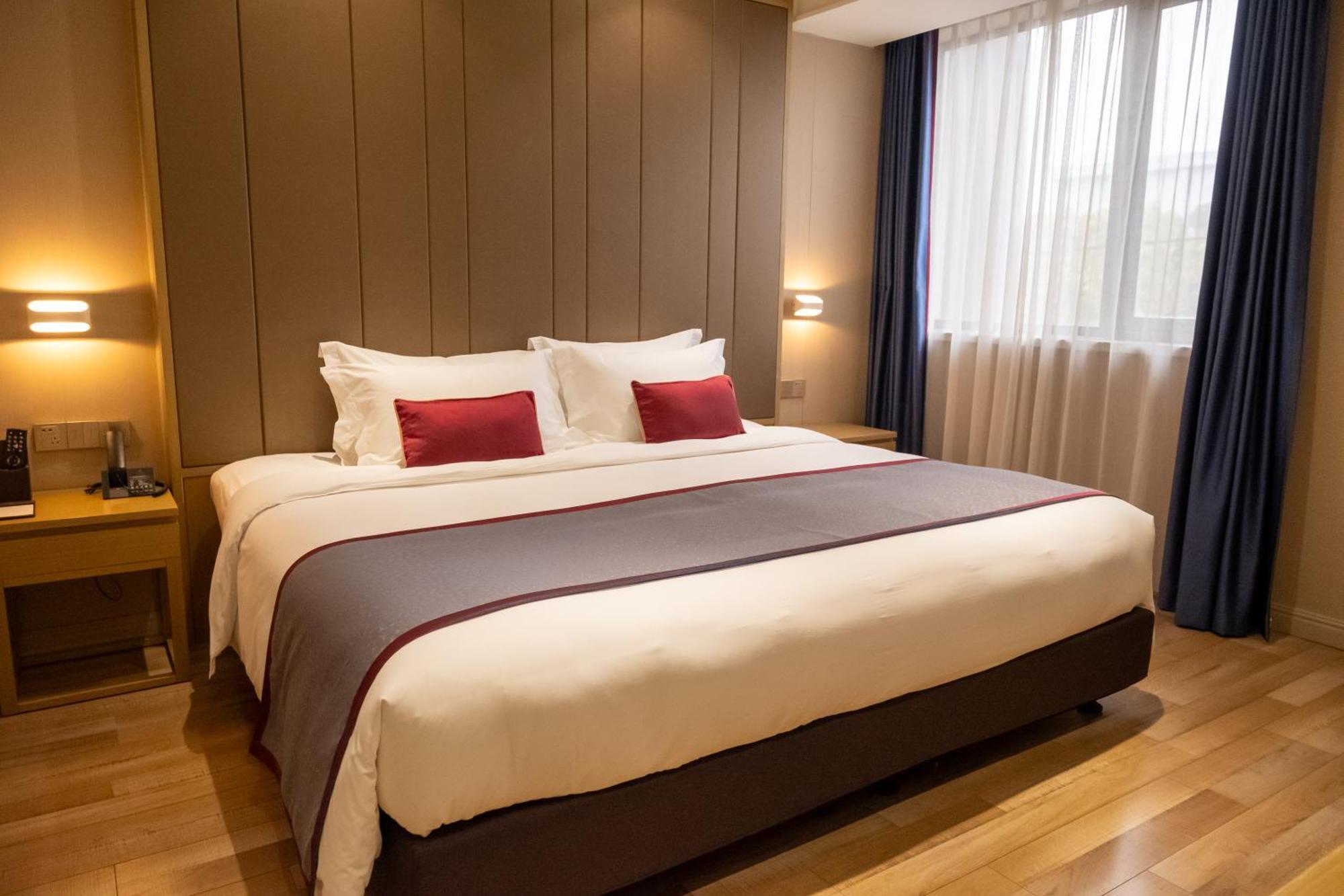 Shanghai-deco Hotel-free Shuttle Bus To Pudong Airport And Disneyland Hotel 4*