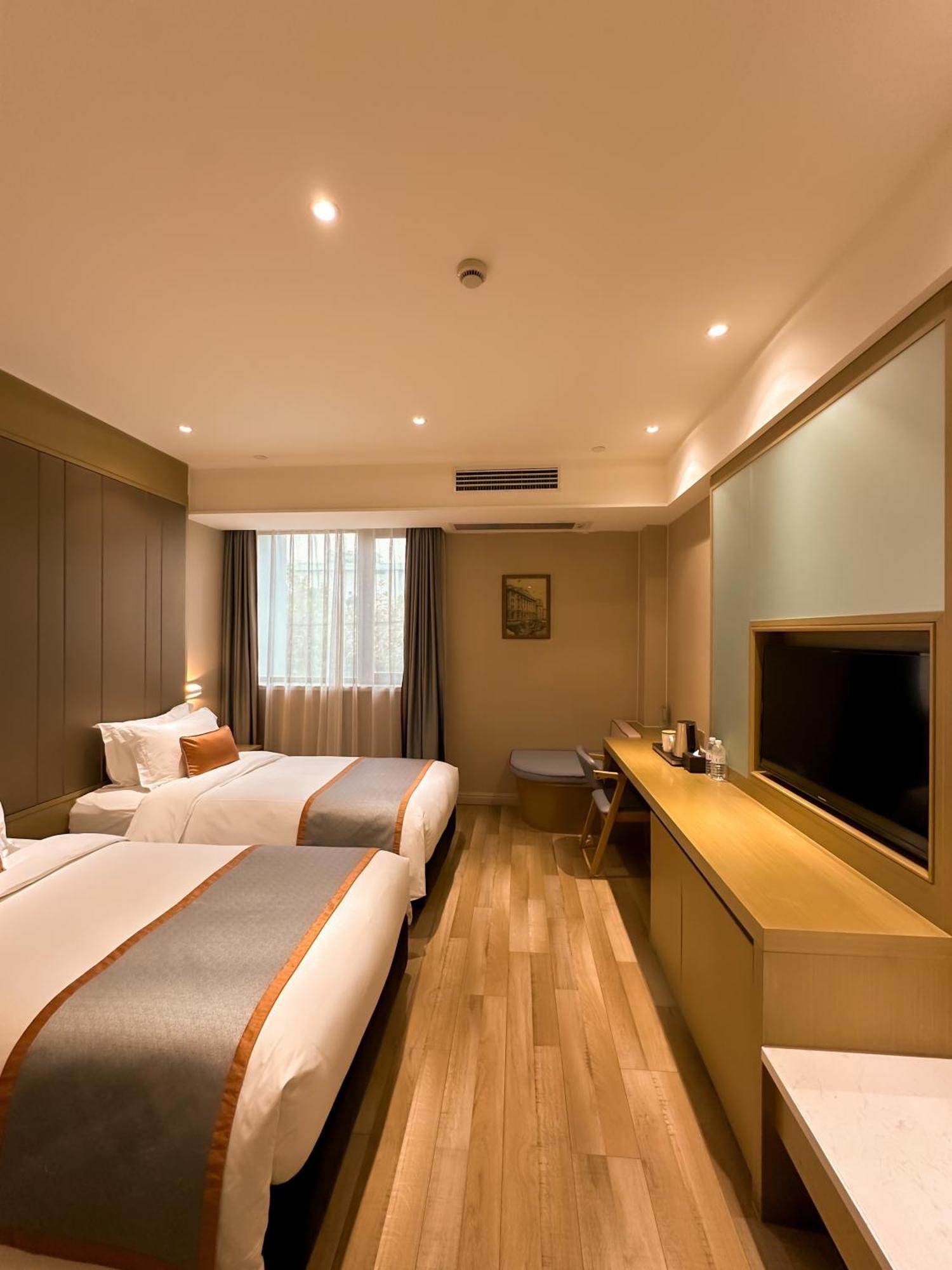 Hotel Shanghai-deco Hotel-free Shuttle Bus To Pudong Airport And Disneyland Shanghai