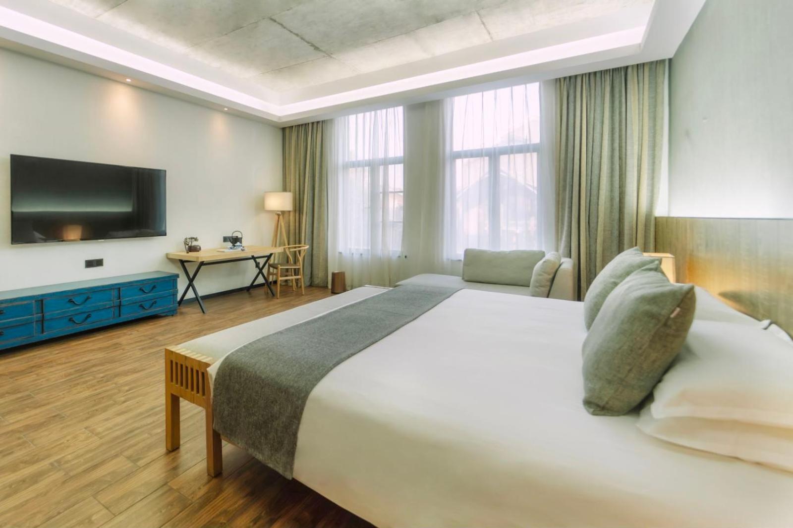 Lin Yin Art Shanghai（pudong Airport） Hotel 4*