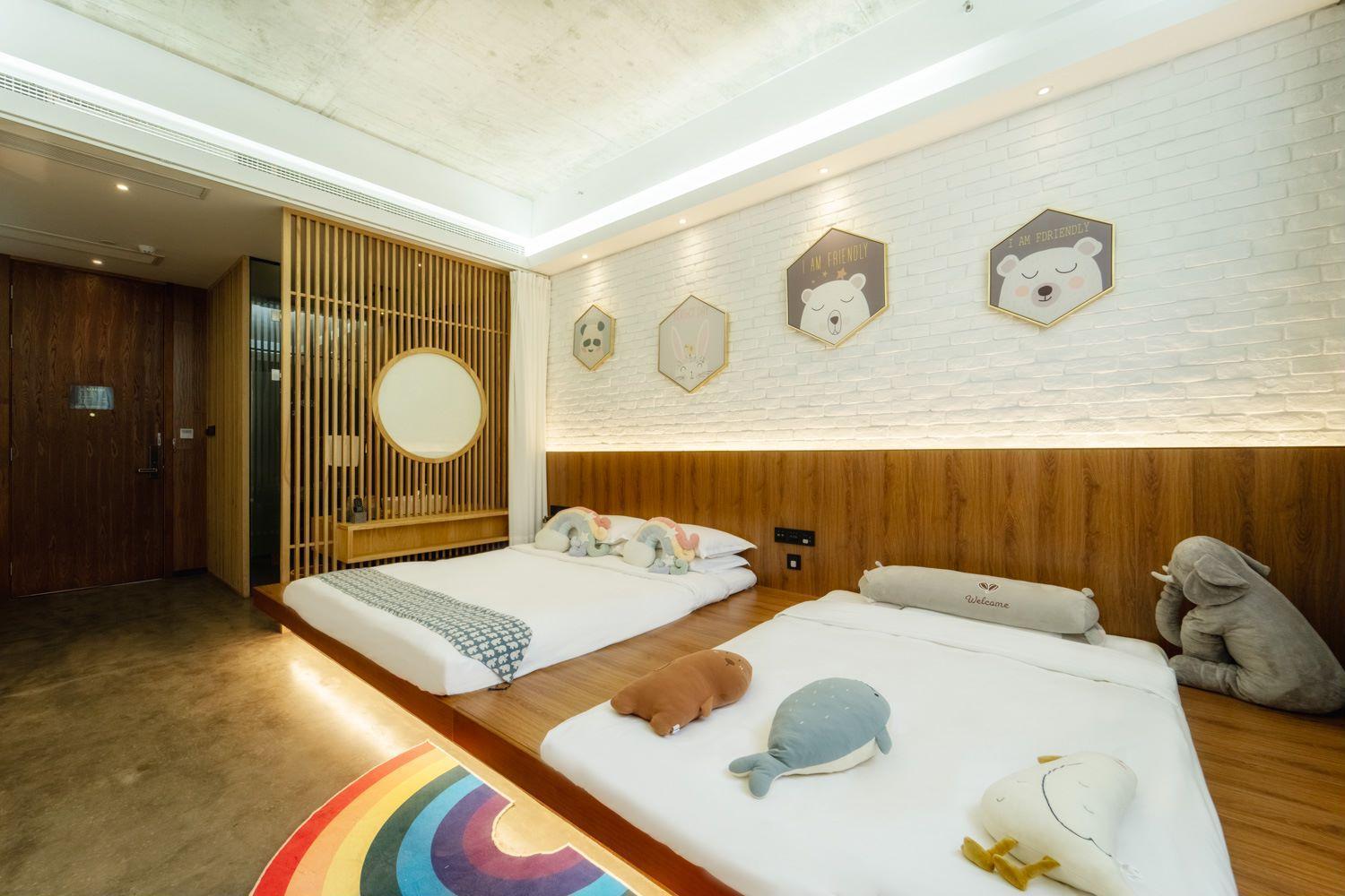 Hotel Lin Yin Art Shanghai（pudong Airport） 4*
