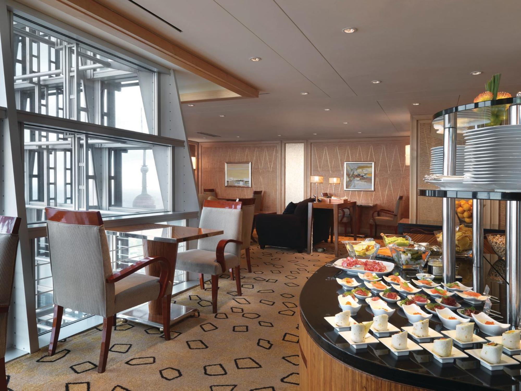Grand Hyatt Hotel