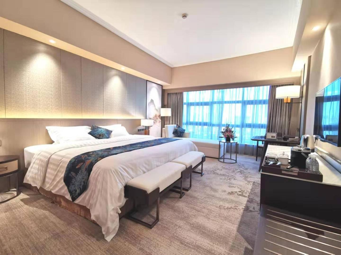 Jin Jiang Pine Hotel Xangai