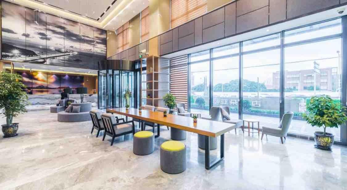 Atour Hotel 4*