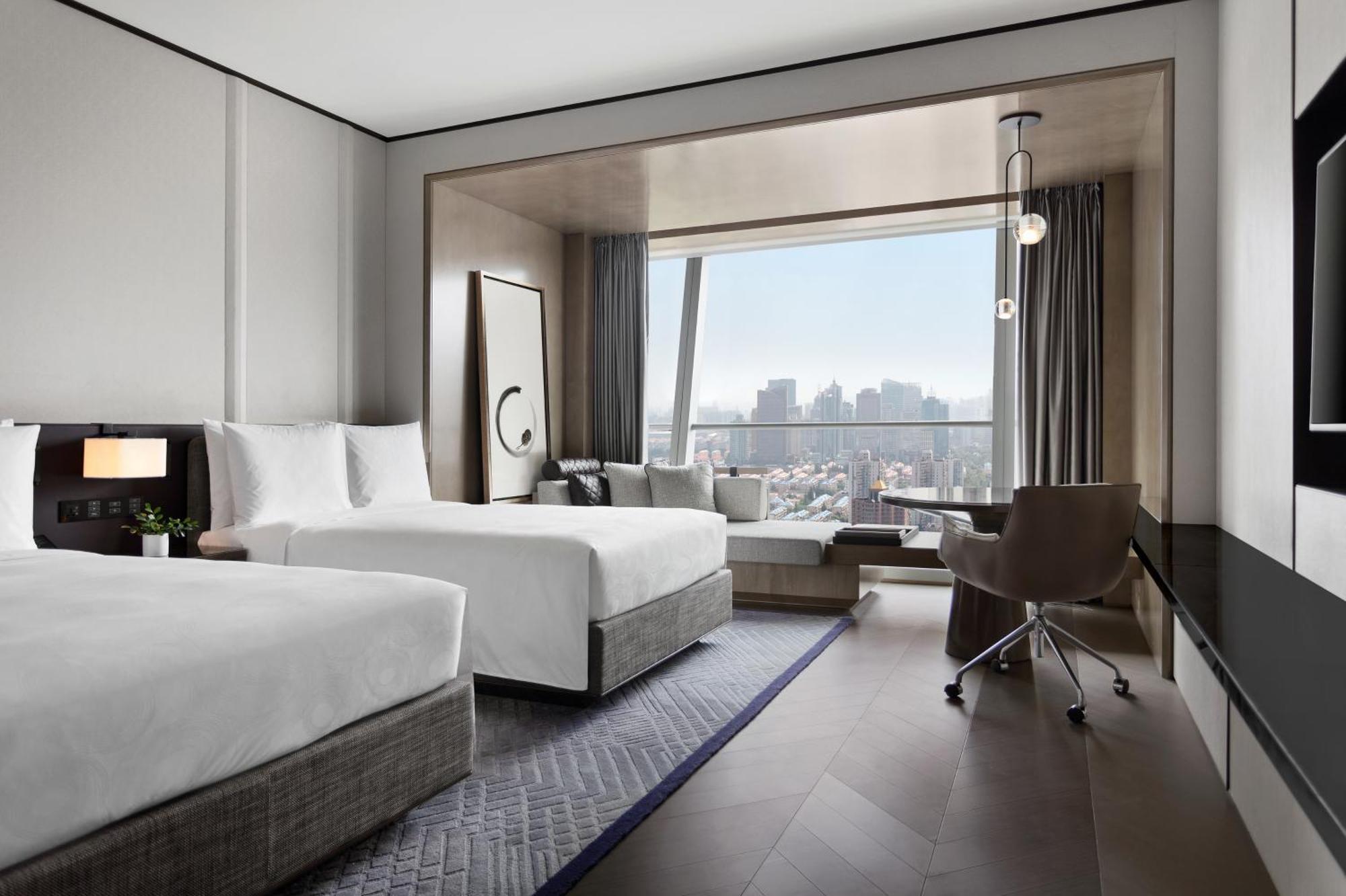 Jw Marriott Marquis Pudong 5* Şanghay