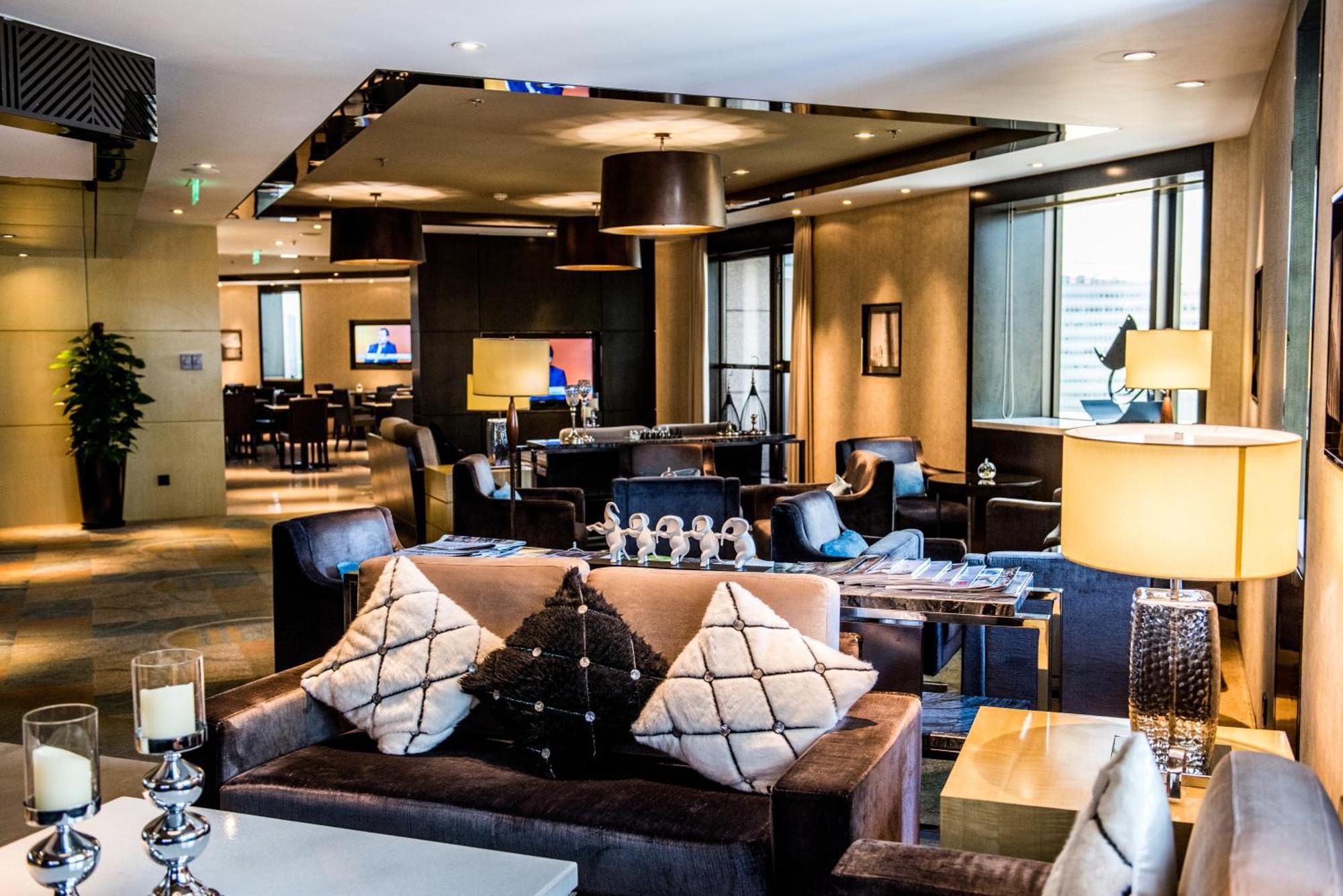Hotel Courtyard By Marriott Pudong 4*