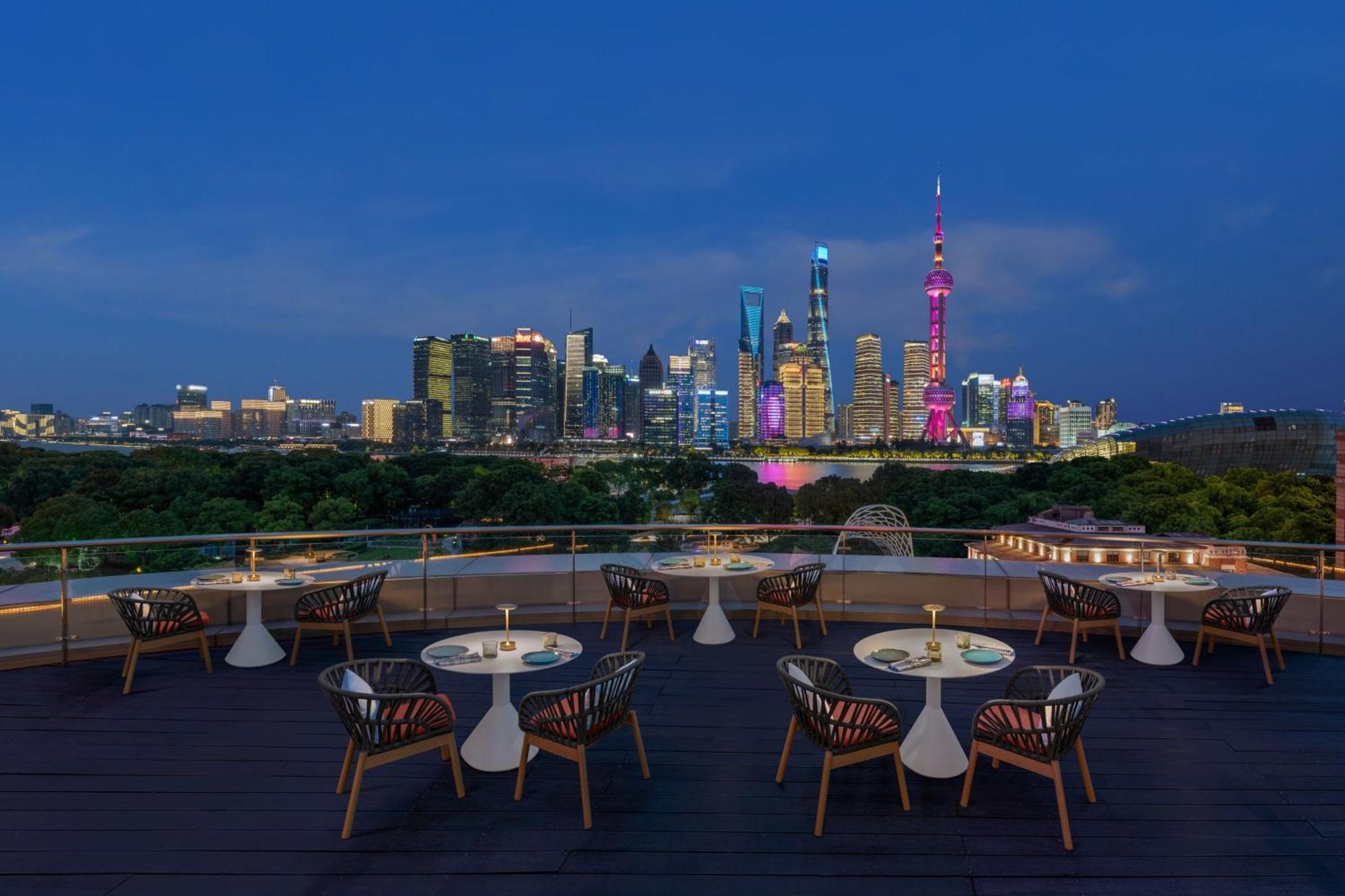 W - The Bund Hotel 5*