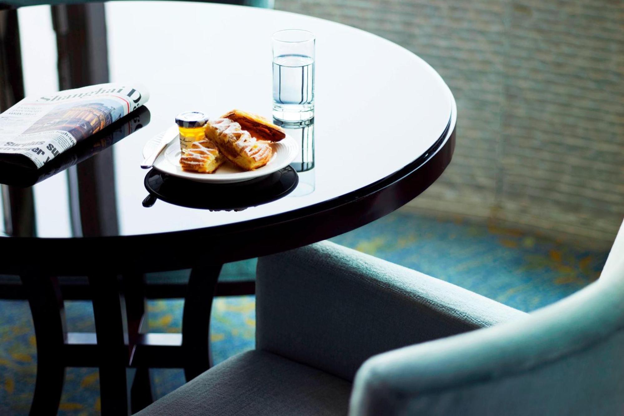 Sheraton Grand Pudong & Residences 5* Shanghai