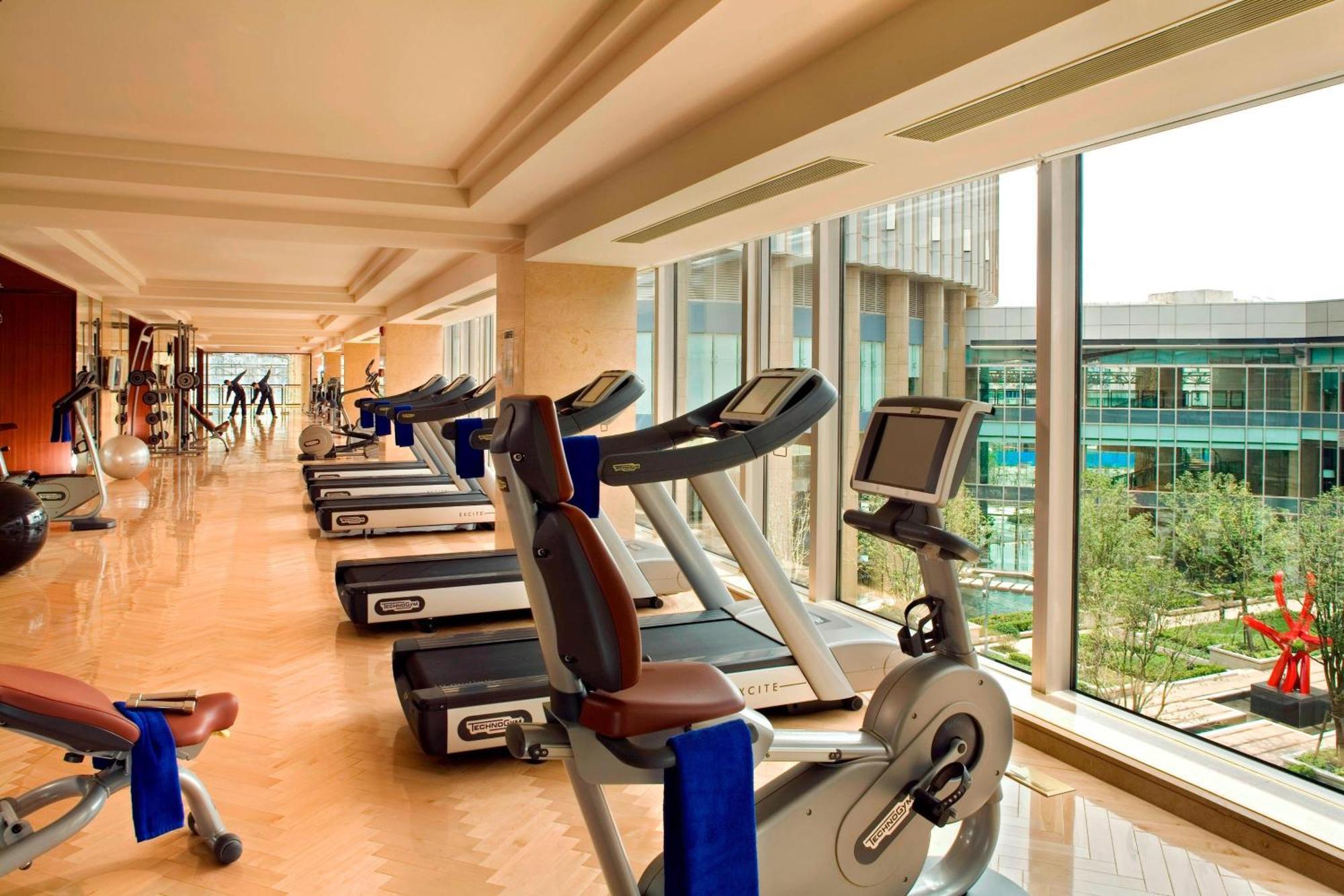 Sheraton Grand Pudong & Residences