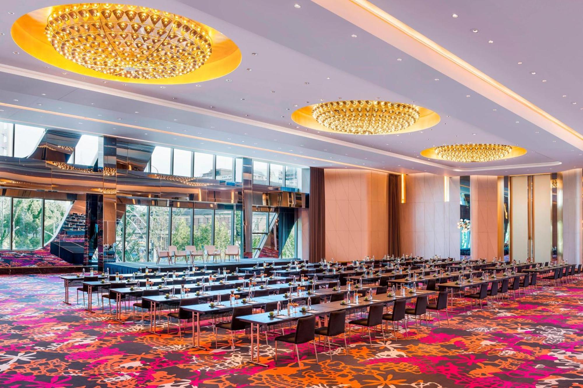 Hotel W - The Bund 5*