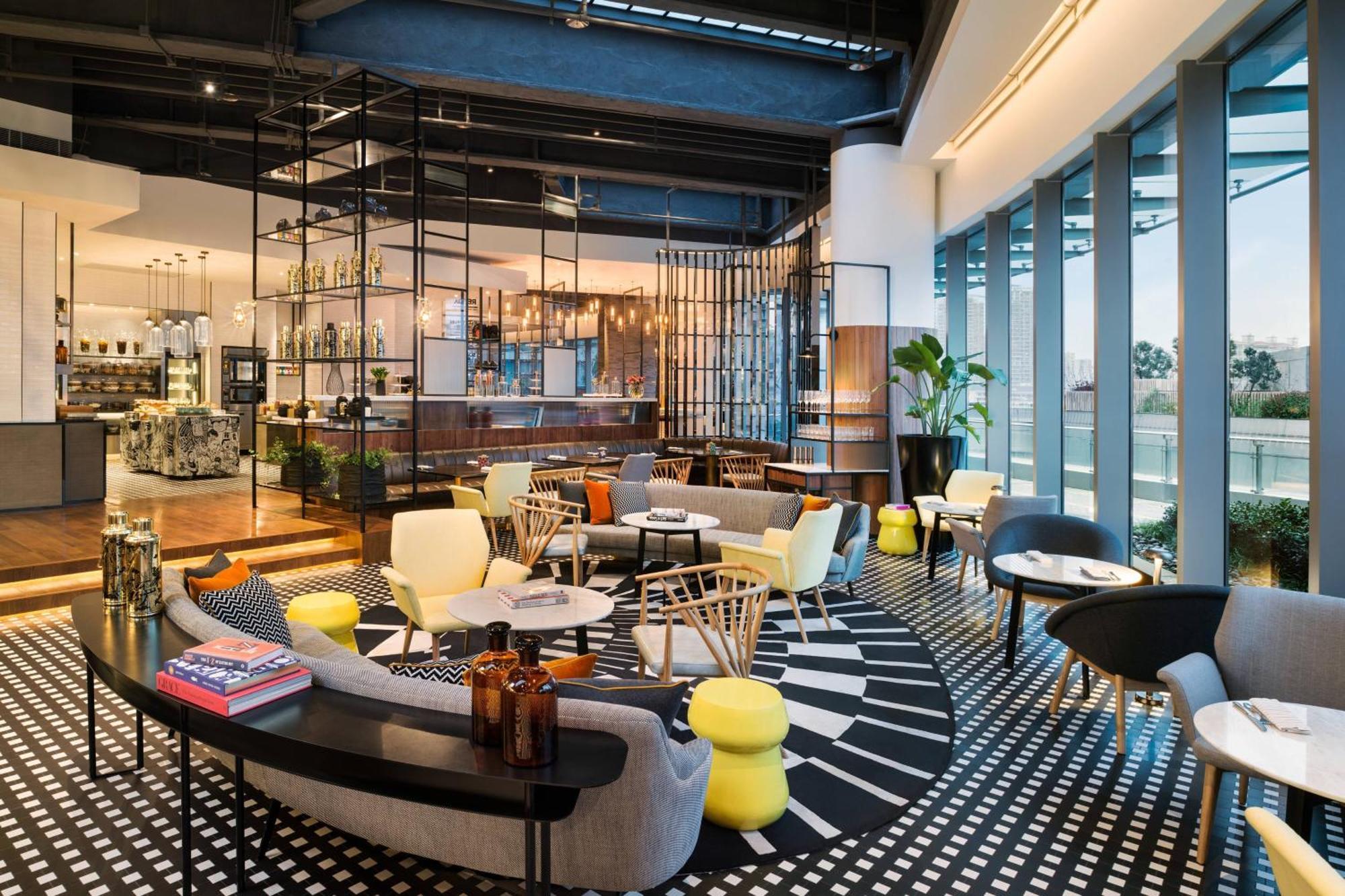 W - The Bund Hotel